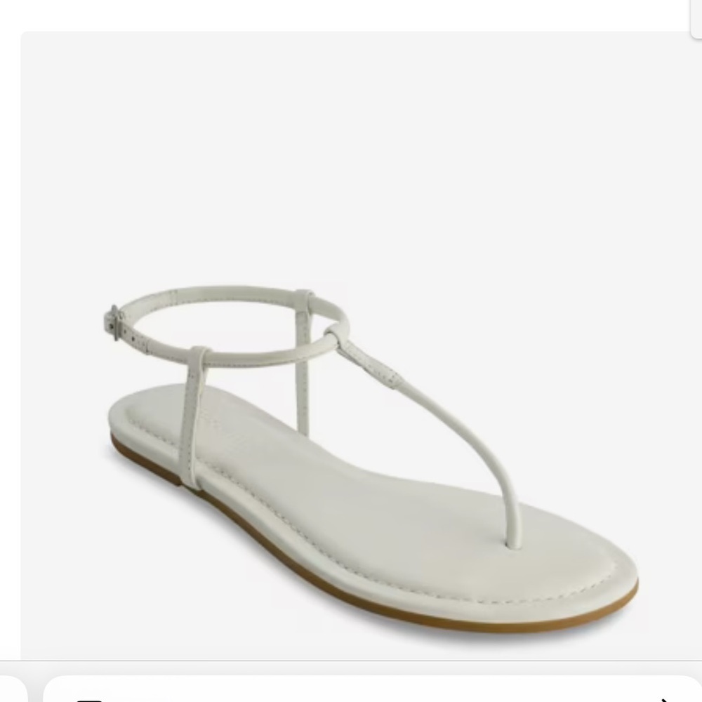 🆕 Bernardo T-strap Sandals